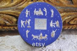 Soir de Paris French Face Powder box, Vintage Cosmetics, Cosmetics Box, Paris Vintage Boudoir Decor, Made in France