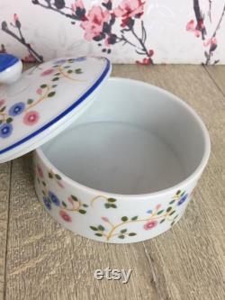 St Michael powder pot , floral trinket dish with lid , Vintage Marks and Spencer home-wares