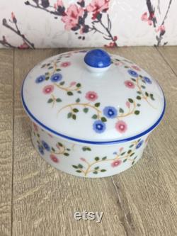 St Michael powder pot , floral trinket dish with lid , Vintage Marks and Spencer home-wares