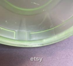 The Twins Powder Jar Uranium Glass L. E. Smith 1930's Art Deco Green Satin Glows