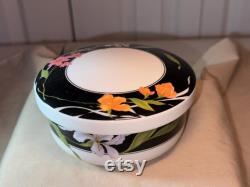 VINTAGE HANKOOK HAND-done powder box vintage dresser box collectable home decor vanity lidded box dresser jar with lid candy dish