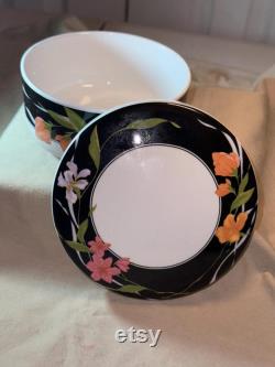 VINTAGE HANKOOK HAND-done powder box vintage dresser box collectable home decor vanity lidded box dresser jar with lid candy dish