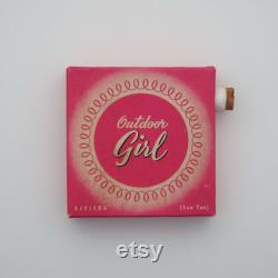 Vintage 1940's Outdoor Girl Powder Box Face Powder Vanity Storage Vintage Cosmetics Olive Oil Powder Crystal Products Co Ltd