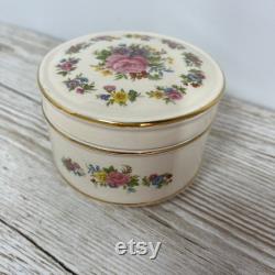 Vintage 1950s Sadler Powder dish with lid, rose pattern trinket dish, excellent condition