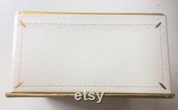 Vintage 1950s square face powder box by Guerlain Visage de Nuée