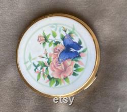 Vintage 1960s Stratton Compact
