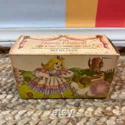 Vintage 60s deadstock Avon Bunny Fluffpuff body powder puff w box