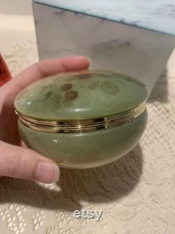 Vintage Alabaster Powder Trinket Box Floral Pattern Hand Carved Made n Italy