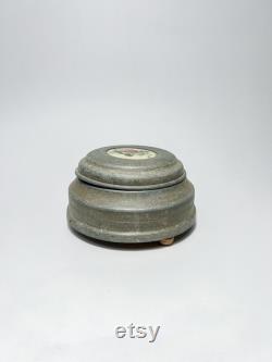 Vintage Antique Aluminum Powder Puff Music Box