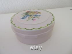 Vintage Art Deco Large Round Ivory Urea Formaldehyde Early Plastic Vanity Trinket Box with Hand Painted Floral Flower Bouquet Design 1930's