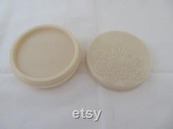 Vintage Art Deco Round Ivory Urea Formaldehyde Early Plastic Powder Trinket Box with Moulded Floral Flower Design 1930's Rare Colour