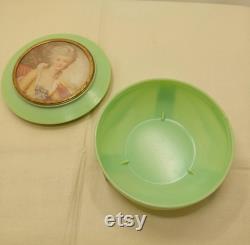 Vintage Bakelite Powder Pot by Dubarry, Art Deco Trinket Box, Vintage Green Round Soap Dish, c1940s, Early Plastic Dressing Table Pot (R)