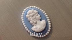 Vintage Cameo Celluloid Vanity Trinket Box. Powder Jar, Boudoir, 1940s