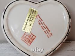 Vintage Ceramic Macau Heart Shaped Trinket Box Pink Rose Chinoiserie Trinket Keeper Dressing Table Treasure Holder Vanity Jewelry Dish withLid