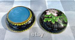 Vintage Cloisonné Black with Pink Flower Round Powder Jar