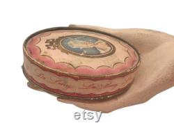 Vintage Face Powder Oval Box Madame Du Barry Richard Hudnut Shabby Romantic Vanity Decor