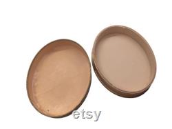 Vintage Face Powder Oval Box Madame Du Barry Richard Hudnut Shabby Romantic Vanity Decor