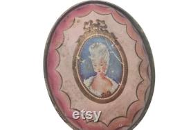 Vintage Face Powder Oval Box Madame Du Barry Richard Hudnut Shabby Romantic Vanity Decor