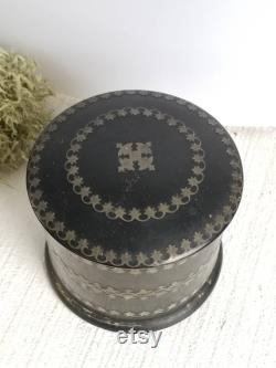 Vintage French Chinoiserie Black Papier Mâché Powder Box Napoleon II Period. Victorian Ladies Boudoir Powder Box. Patterned Metal Inlay