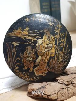 Vintage French Chinoiserie Black Papier Mâché Powder Box Napoleon II Period with Gilded Garden Scenes of Children Playing.