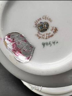 Vintage Lefton Fine China Lidded Vanity Jar Powder Dish Applied Florals 4in