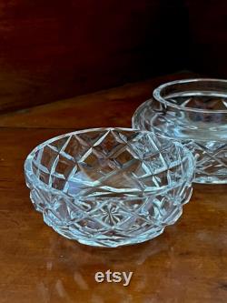 Vintage Powder Bowl Crystal Dome Lid 9cm Wide. Farmhouse Country Shabby Cottage Vanity Decor Crystal Glass Jewellery Pot Powder Puff Bowl