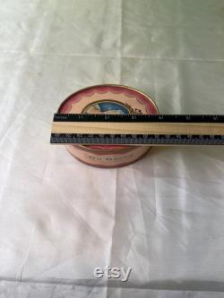 Vintage Powder Box, Du Barry Face Powder, Art Deco Image of a Woman in a Powdered Wig, Pink Powder Box