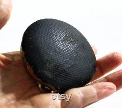 Vintage Powder Compacts Elizabeth Arden Box and Green Faux Leather Compact Vintage Powder Compacts Elizabeth Arden Box and Green Faux Leather Compact