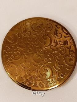 Vintage Rex Fifth Avenue Goldtone Women's large Powder Compact, 4 Inches Made In USA circa 1950's.