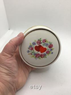 Vintage Sadler trinket powder Box with Lid Heart design