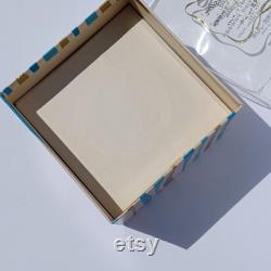 Vintage Tre Jur special occasions dusting powder with lambs wool talc powder puff