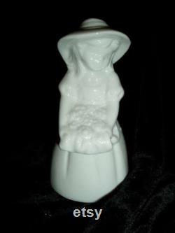 Vintage Vanity COTY Pomander Sachet Porcelain Girl Figure