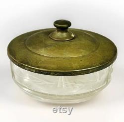 Vintage Vanity Dresser Powder Jar Round Etched Glass Trinket Ring Dish 4.5
