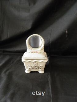 Vintage Vanity shape with mirror powder box