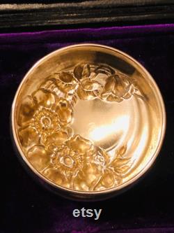 Vintage Victorian Engraved Sterling Silver Glass Powder Jar in Excellent Condition