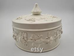 Vintage WEDGWOOD Embossed of Etrurla and Barlaston Queen's Ware Powder Box Made in England