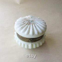 Vintage Wavecrest Circa 1898 Cream Enameled Dresser Box Jar Handpainted Victorian Opaque Glass Vanity Jar