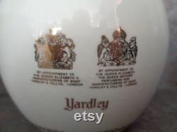 Vintage Yardley decorative ceramic powder jar with lid from the 1960 s