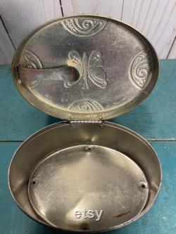 Vintage face powder box, blue enamel with silver butterfly, footed powder box, Lucretia Vanderbilt, NY, box with butterfly, blue and silver