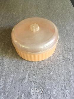 Vintage perfumed powder box, Delagar