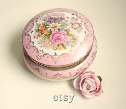 Vintage powder box AS IS shabby chic, Pink roses, Cottage flowers, Pink and gilded hinged trinket box