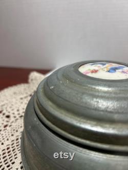 Vintage powder trinket music box, with 2 Blue Birds pictured