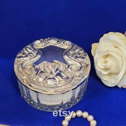 Vintage vanity powder jar with Silver-plated lid with mirrored bottom