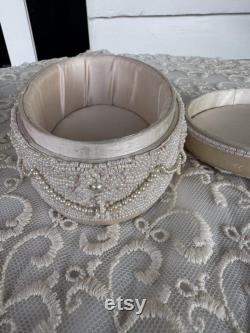 Vtg Art Deco Terragrafics Delicate Cream Pearl Hand Beaded Keepsake Trinket Box