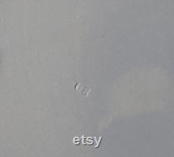 Wedgwood Blue and White Jasperware Powder Box, Candy Dish, Vanity Dresser Trinket Box, 1968, England, 873