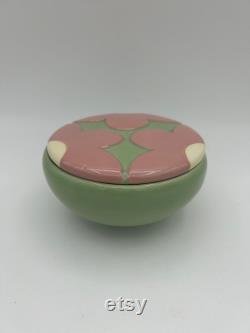 Whitney Smith Pottery 5 Green Ceramic Dressing Powder Jar Trinket Jewelry Box With Lid And Raised Pink Daisy Flower Motif Made In China