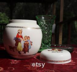 Yardley talcum powder bowl, English Lavender dusting powder jar, dressing table décor, nostalgia ware, collectable